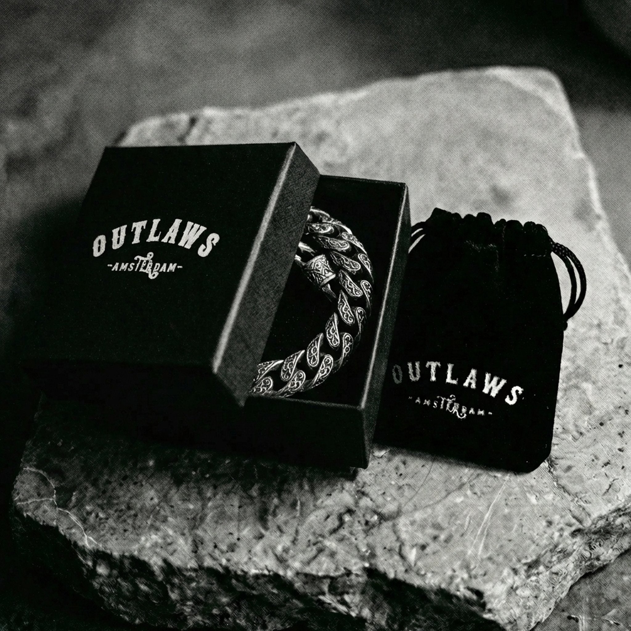 ANCIENT CUBAN. - 925 STERLING SILVER