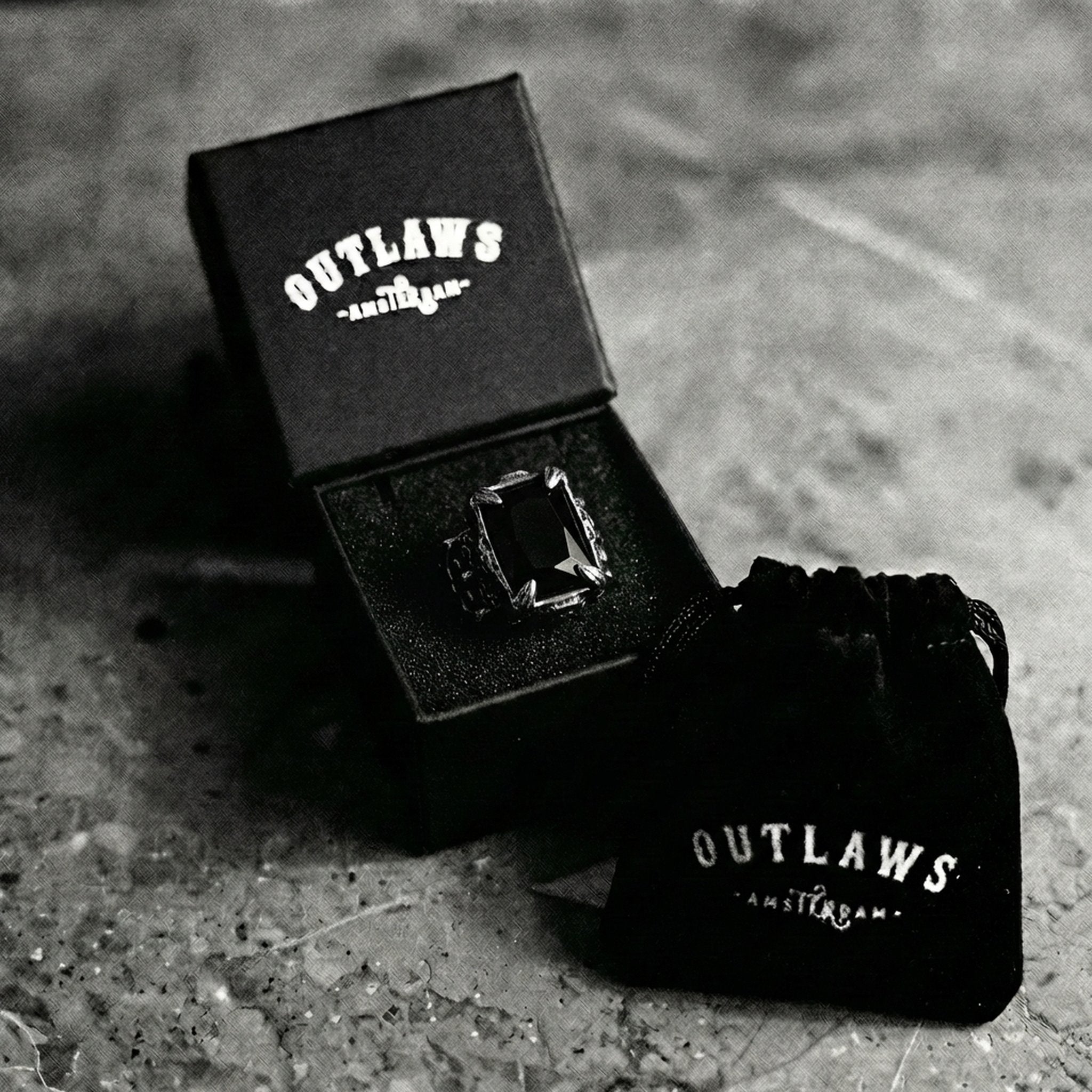 BLACK COFFIN.