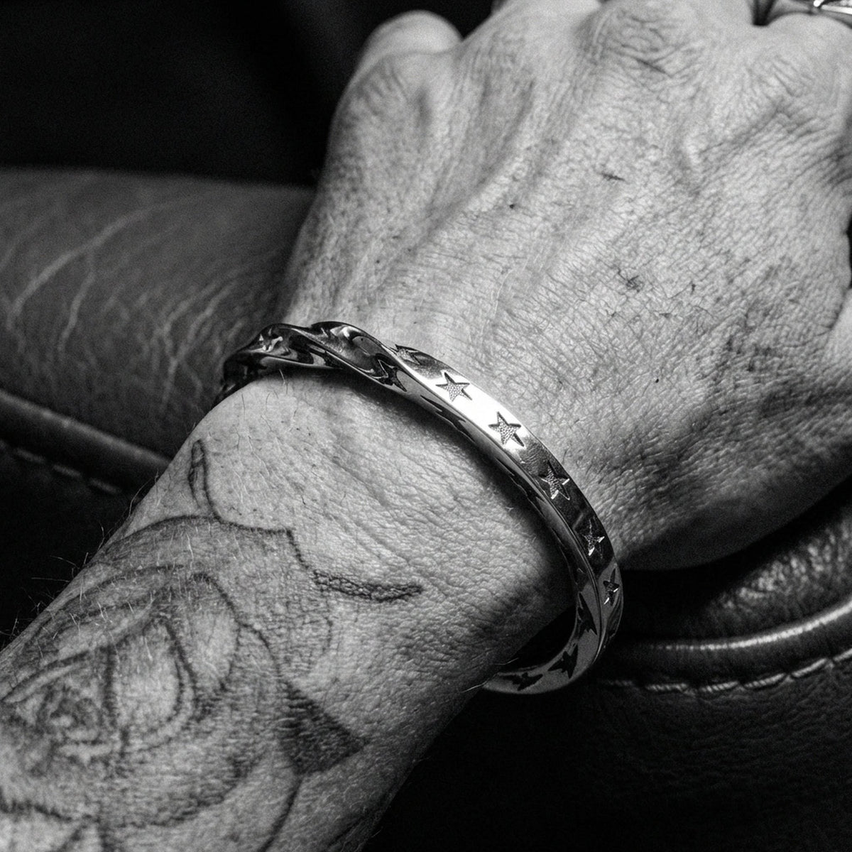 DESCENT INTO DARKNESS. - 925 STERLING SILVER