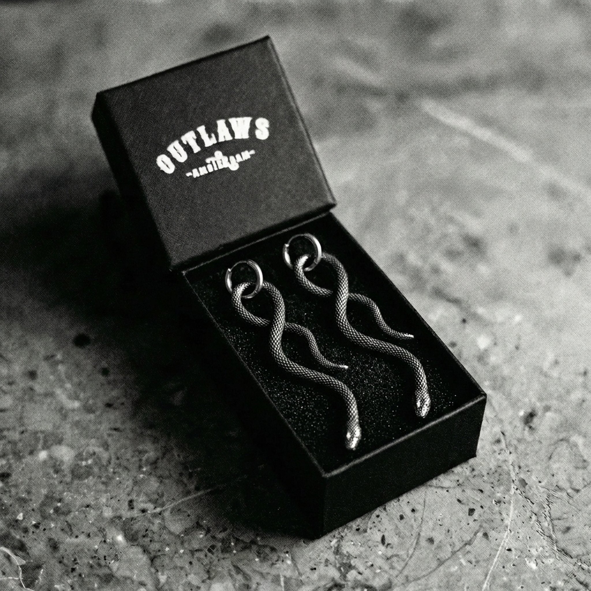 ETERNAL SLITHER EARRINGS.