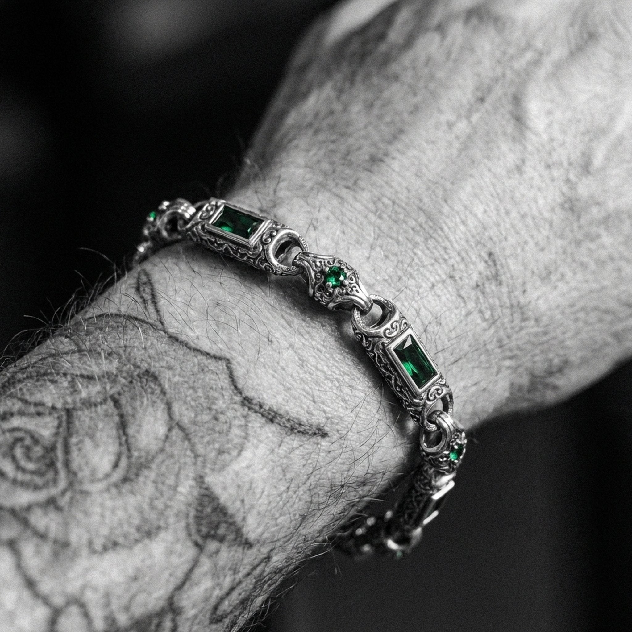 GUARDIAN'S GLOW. - 925 STERLING SILVER