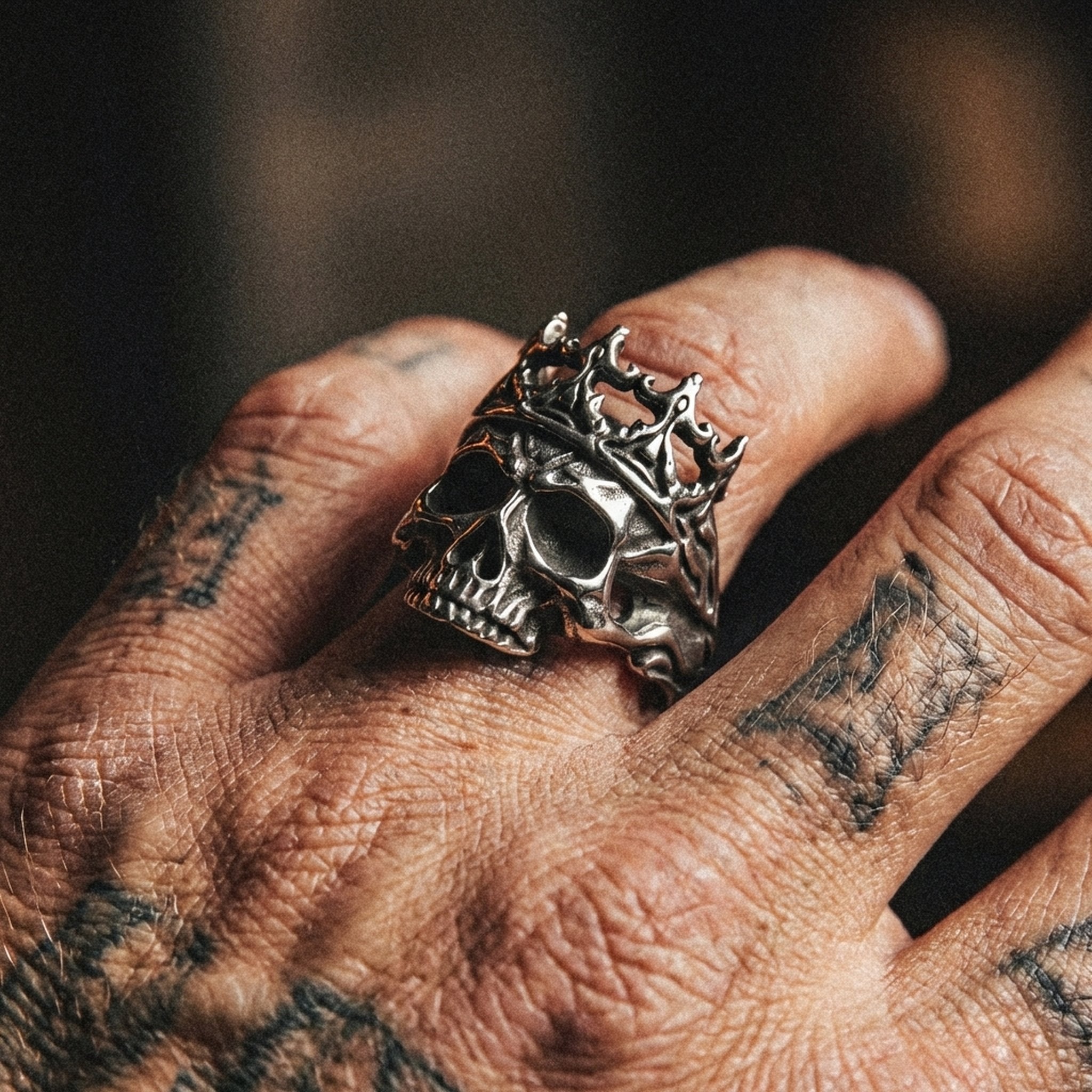KING OF SKULLS.