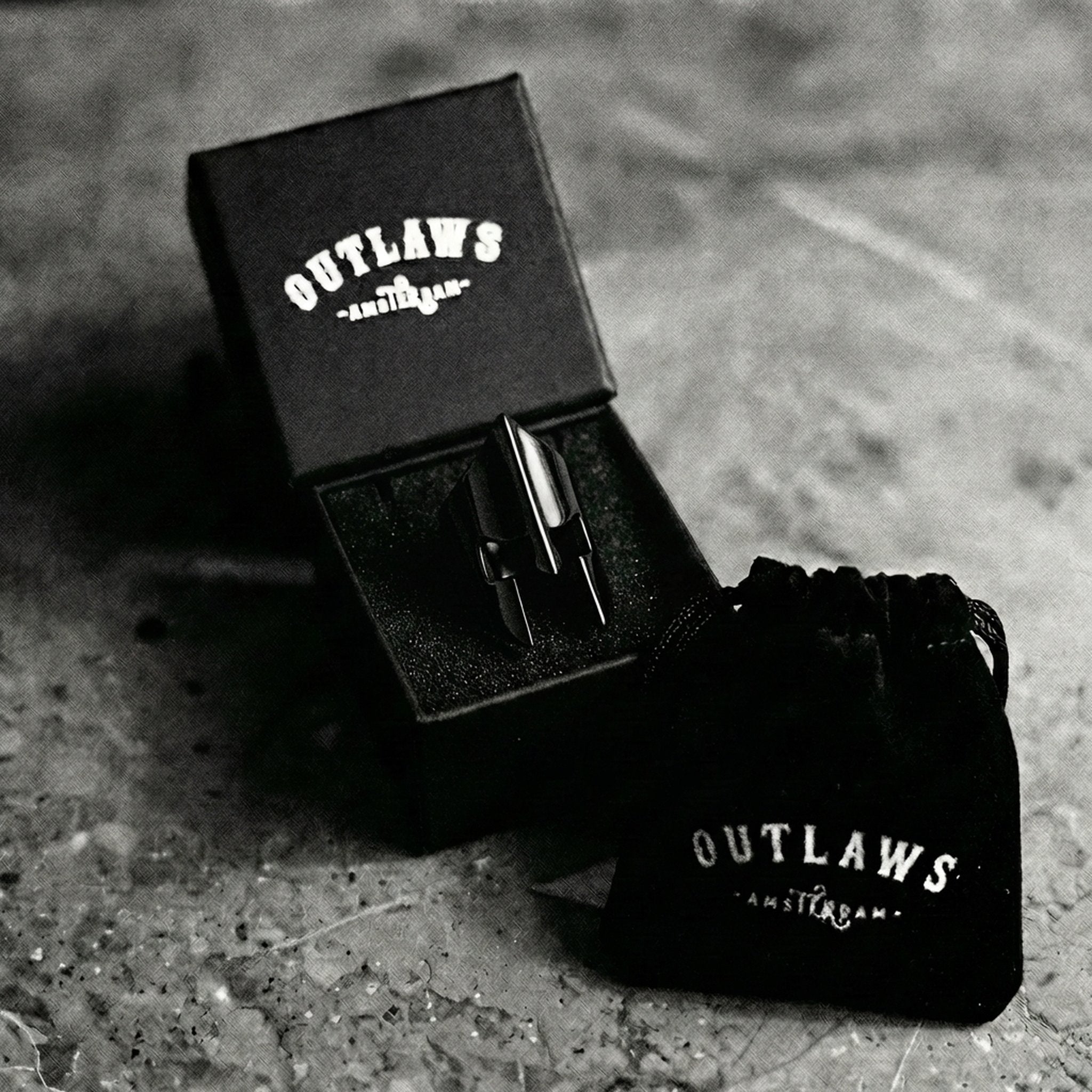 THE SPARTAN. - BLACK
