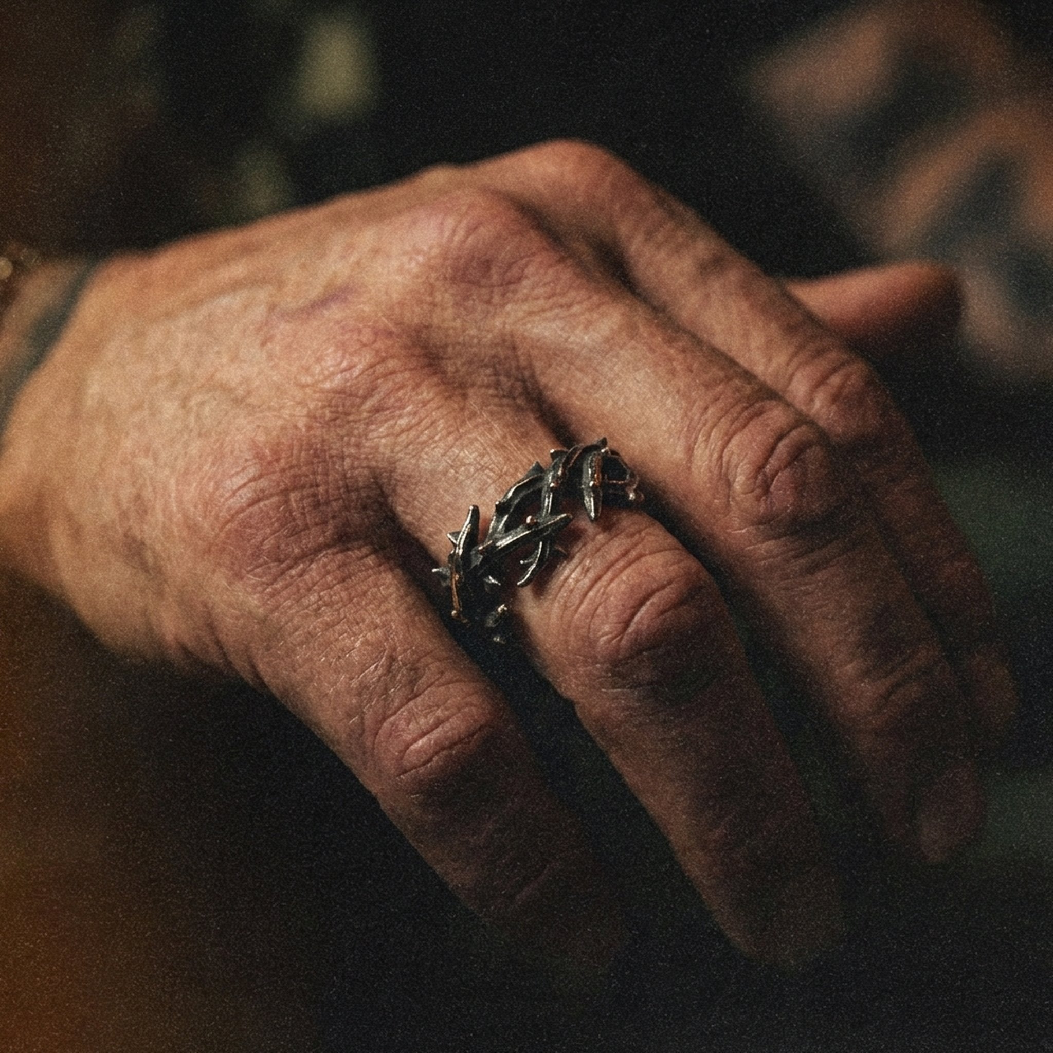 THORN CROWN.