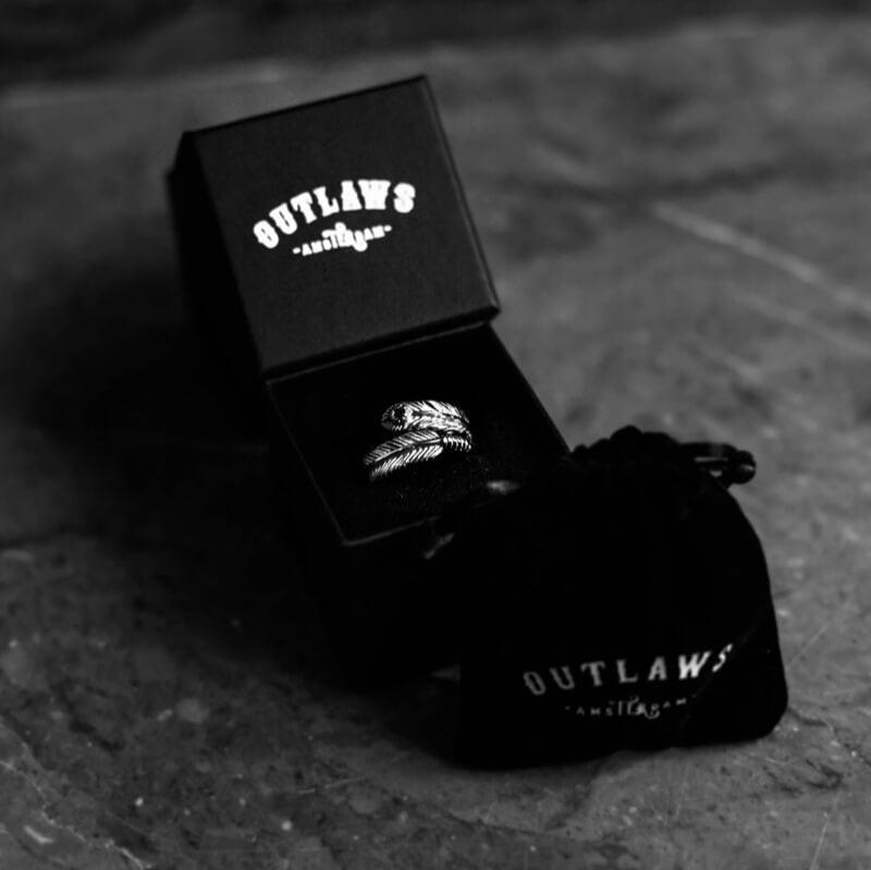 Dodo. - Gold & Blue - Outlaws Amsterdam