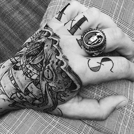 HAIL MARY. - GOLD - Outlaws Amsterdam