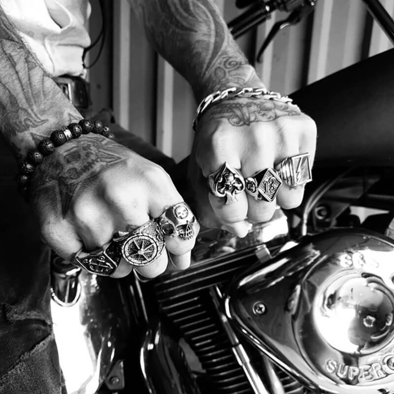 LIGHTNING. - Outlaws Amsterdam