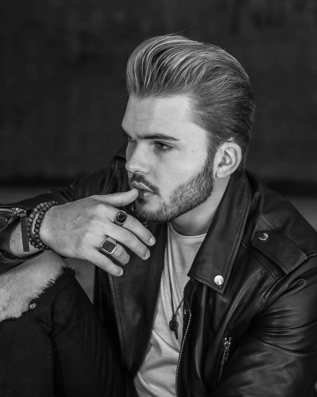 SQUARE. - GOLD - Outlaws Amsterdam