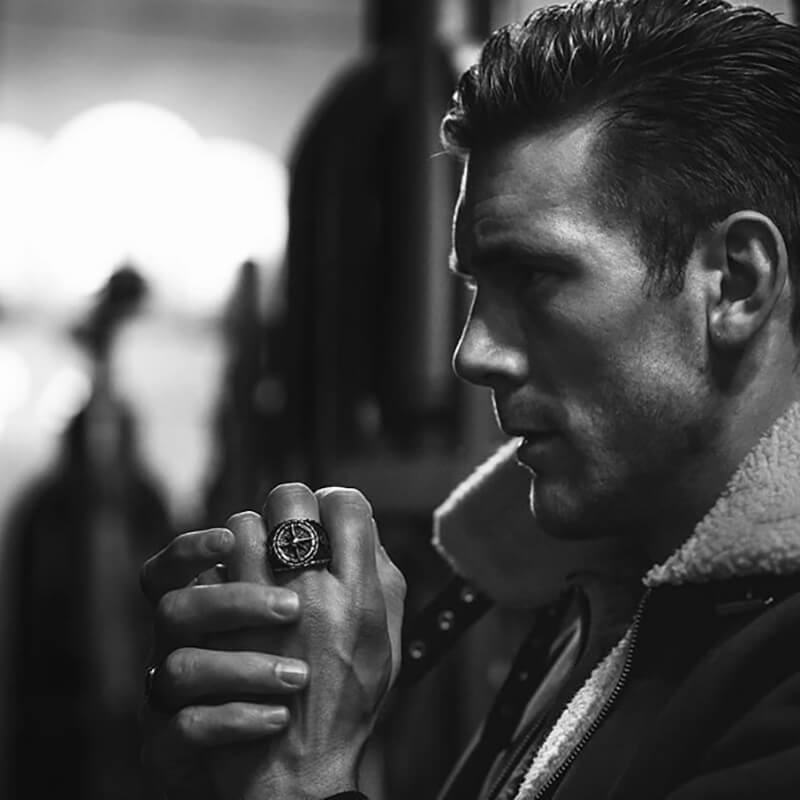 THE CAPTAIN. - SILVER - Outlaws Amsterdam