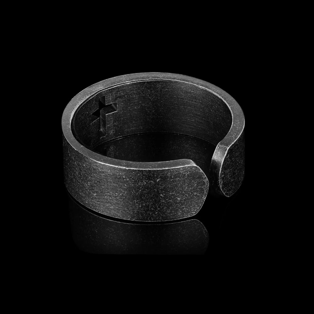 Blacked Cross Ring | OUTLAWS Amsterdam