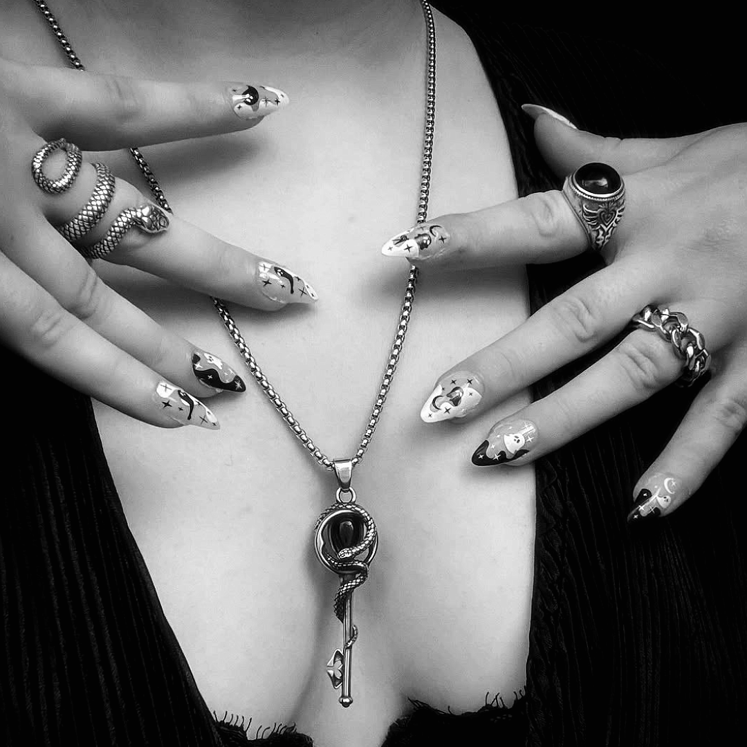 MONARCH. - 925 STERLING SILVER