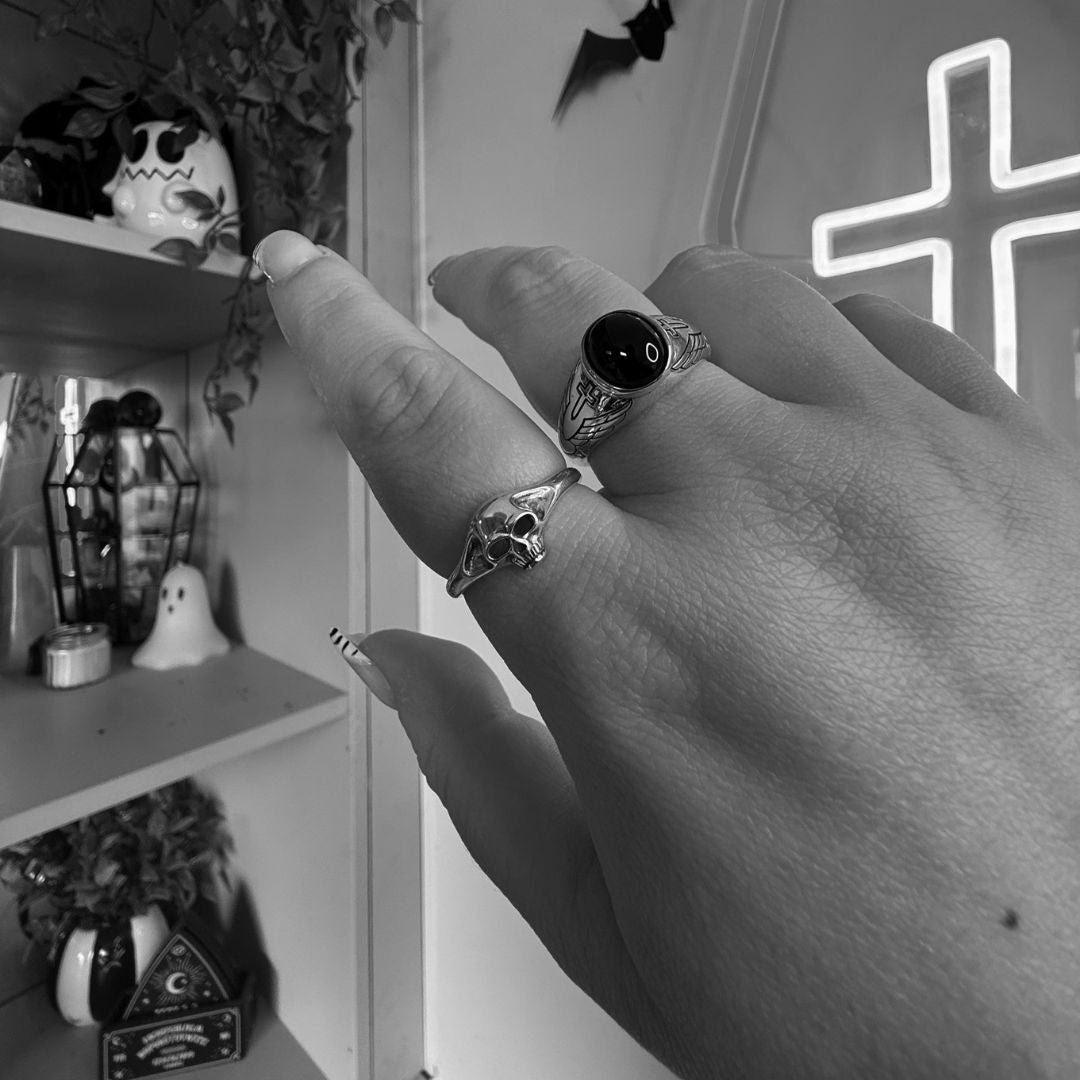SKULLY. - 925 STERLING SILVER