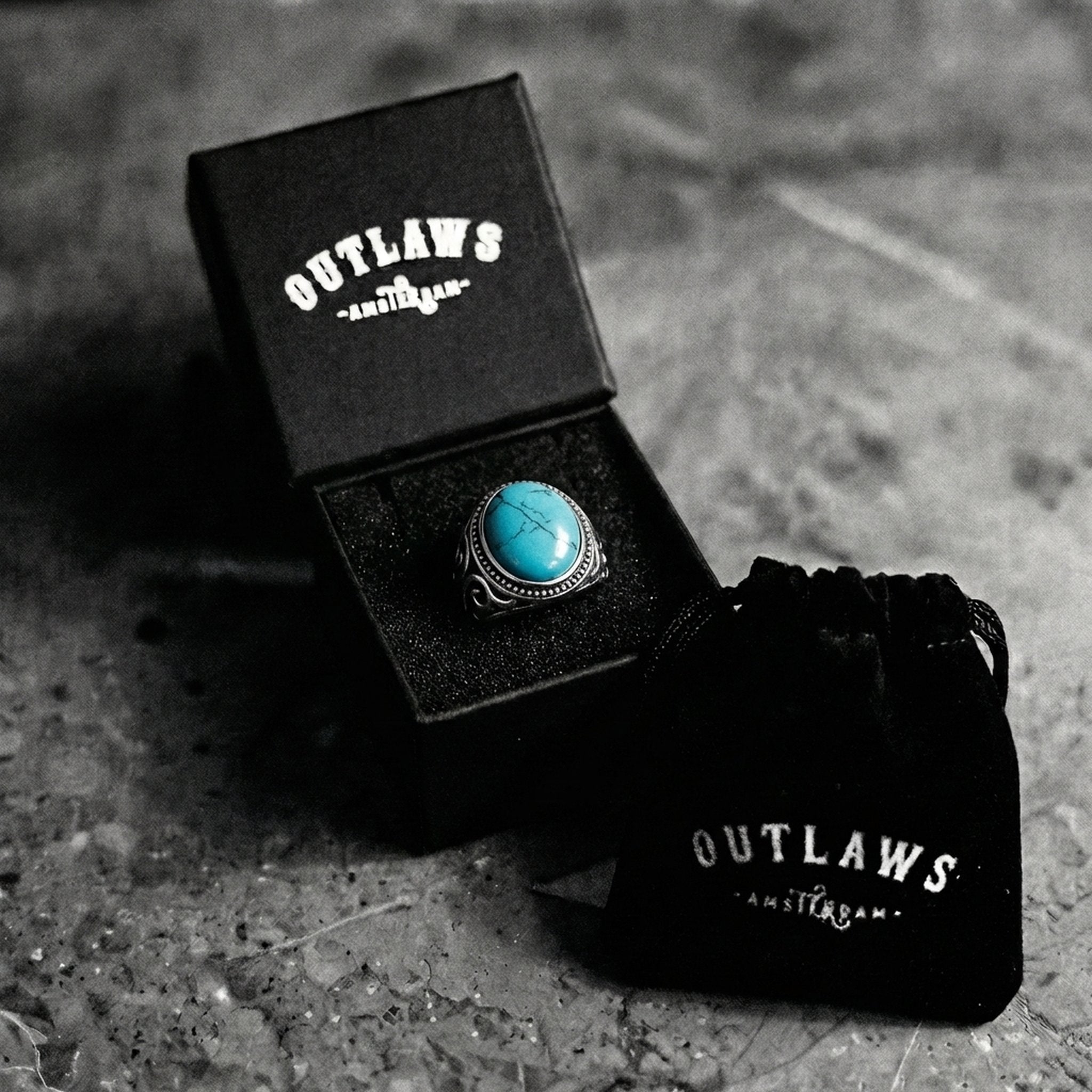 BLUE EYES. - 925 STERLING SILVER