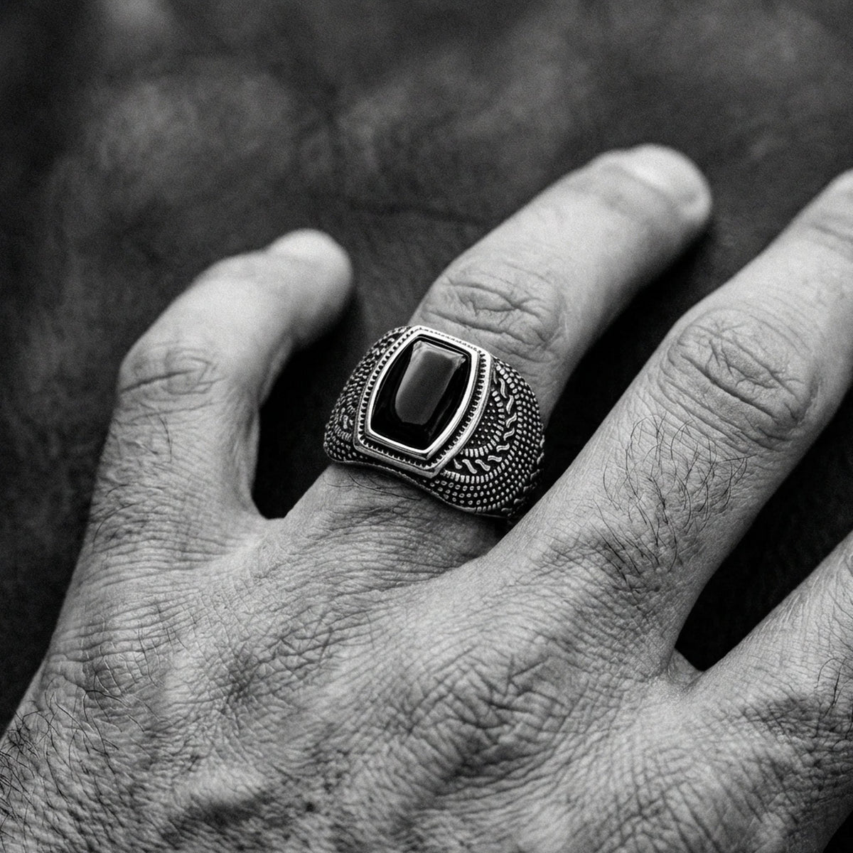 Patron Ring | OUTLAWS Amsterdam