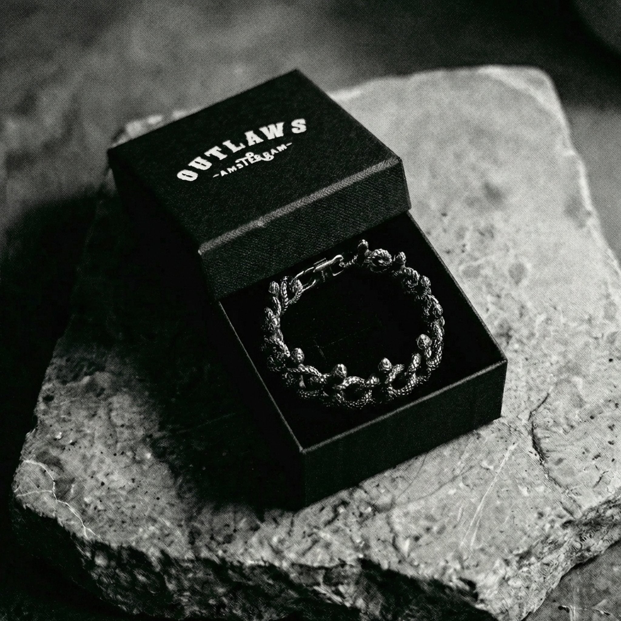 SERPENT UNION.
