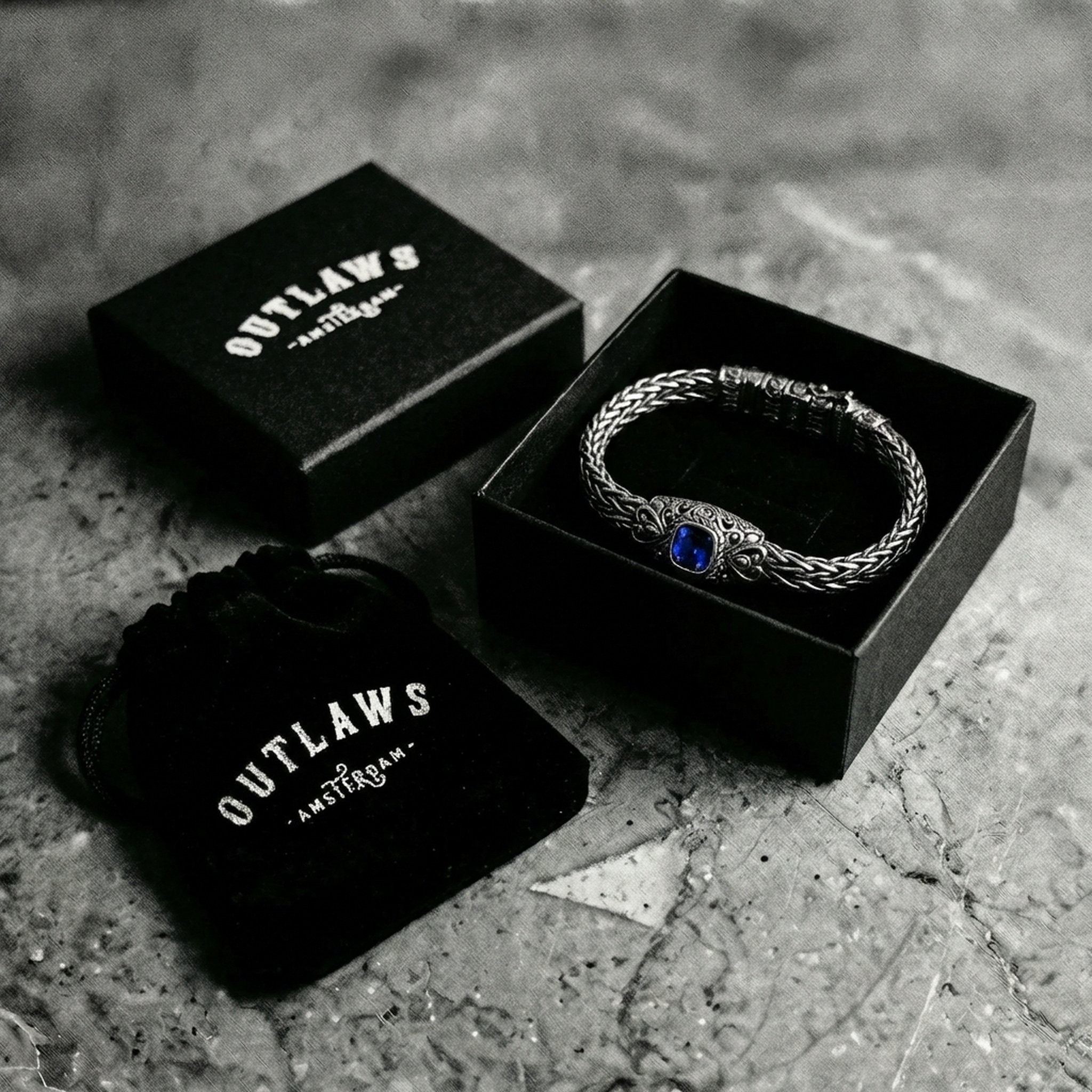 WOVEN LEGEND. - 925 STERLING SILVER