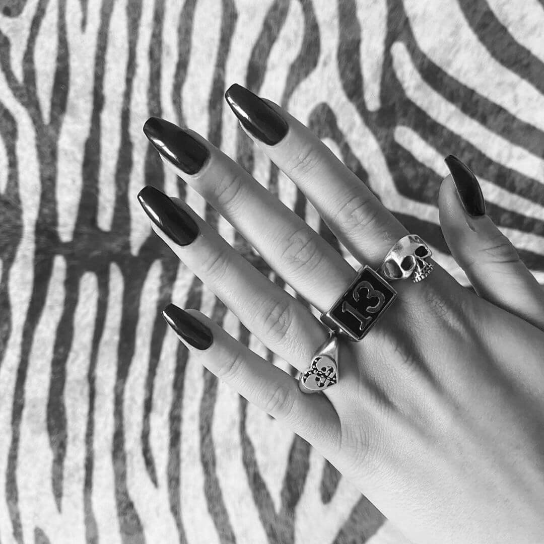 13. - Outlaws Amsterdam