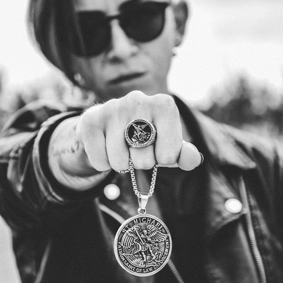 ST. MICHAELS. - NECKLACE - Outlaws Amsterdam